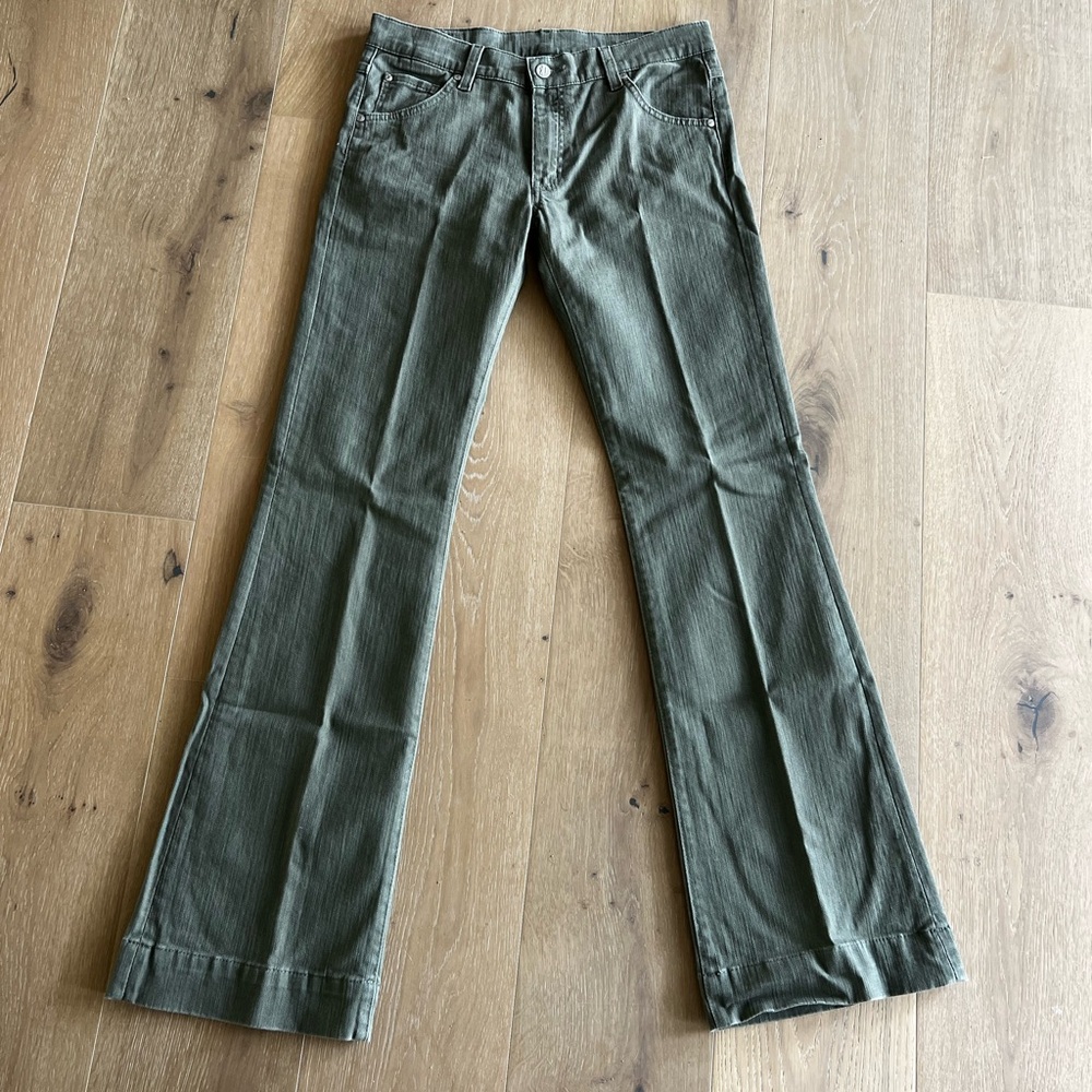 Women’s Lacoste Olive Green Pants Size 40